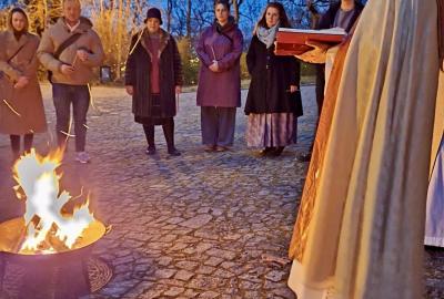 hořící nový oheň na pražském Petříně